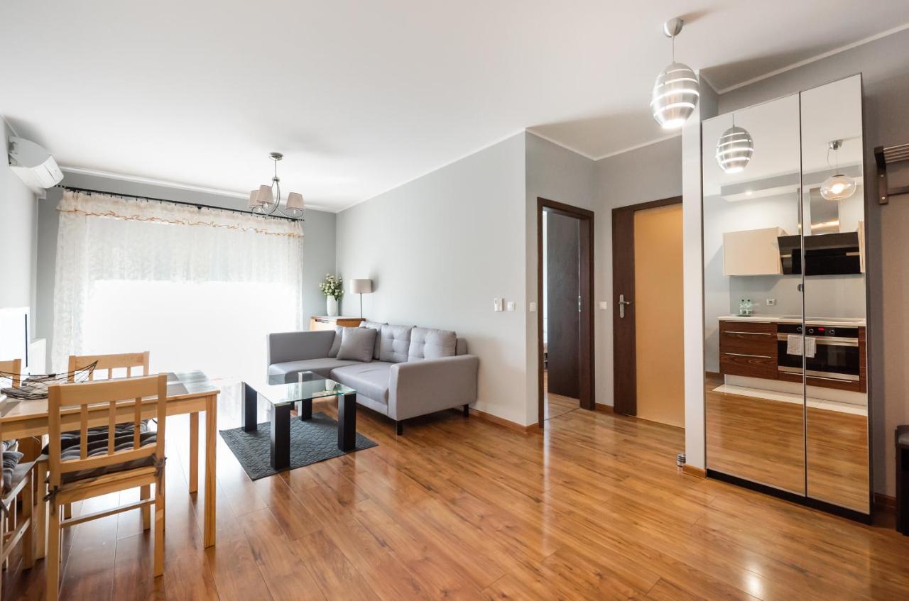 Apartament Wola Sokolowska Standard Warszawa